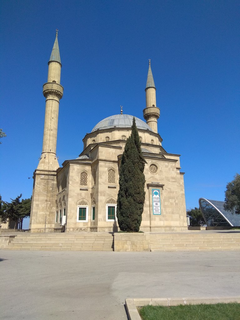 Мечеть шахидов в Баку